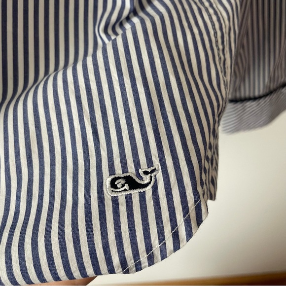Vineyard Vines Blouse - Picture 4 of 8
